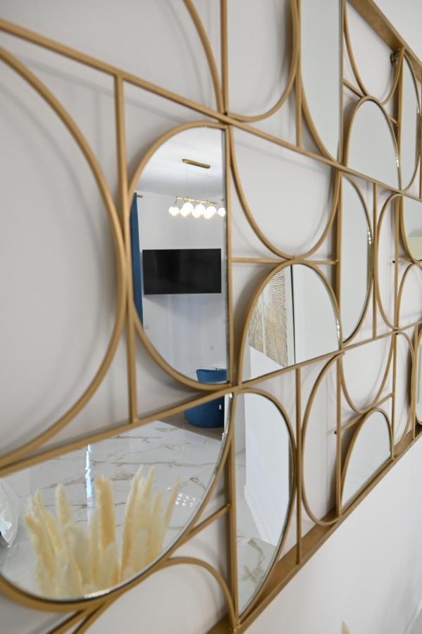 Nm Luxury Pompeya